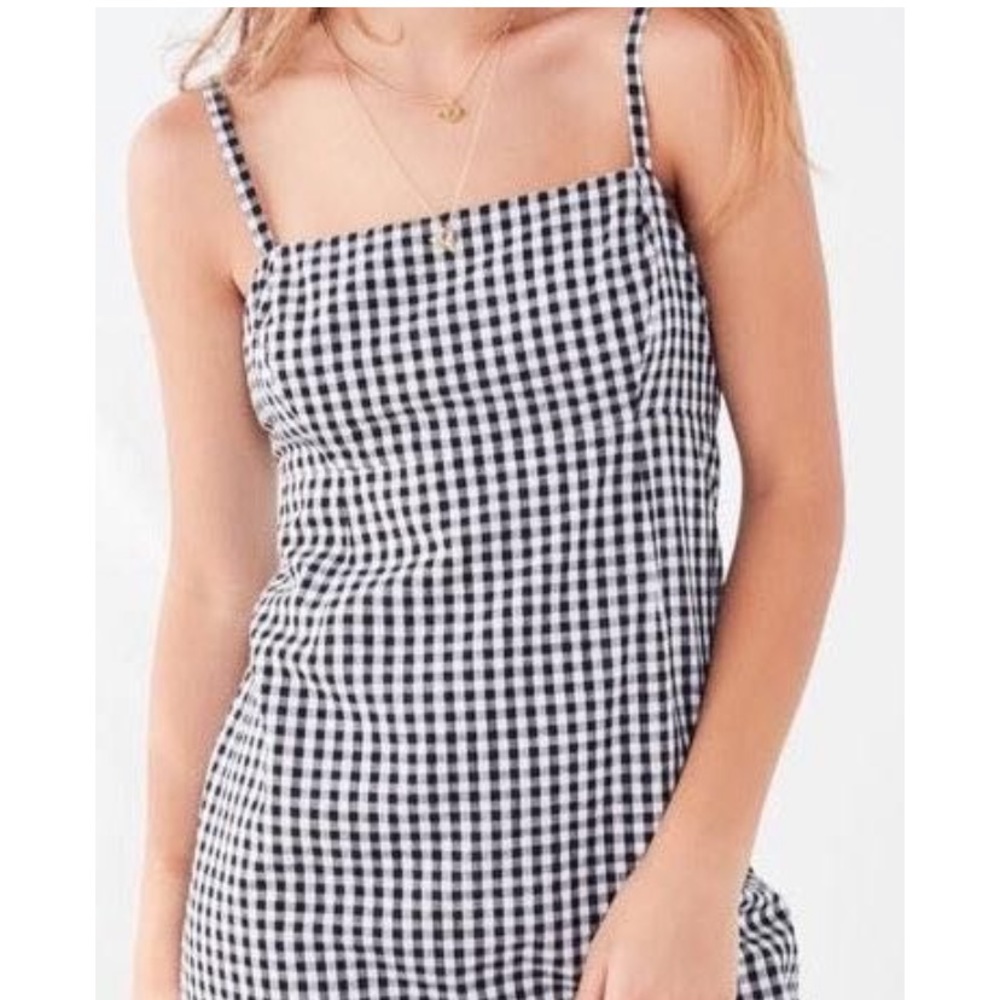 gingham dress